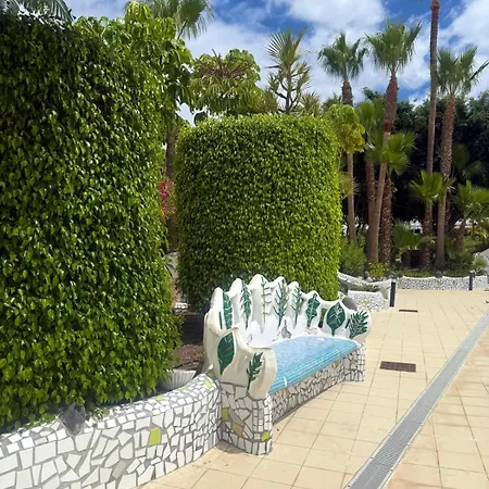 Costa Serena Apartamento *